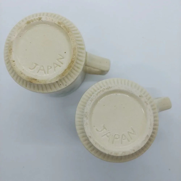 Set of  2 Vintage 70s Coffee/Tea Stoneware Mugs - Picture 4 of 4